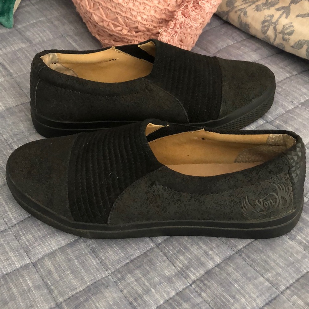 Wm’s VonDutch Sz 8 “Andrea” Leather loafer-Legit